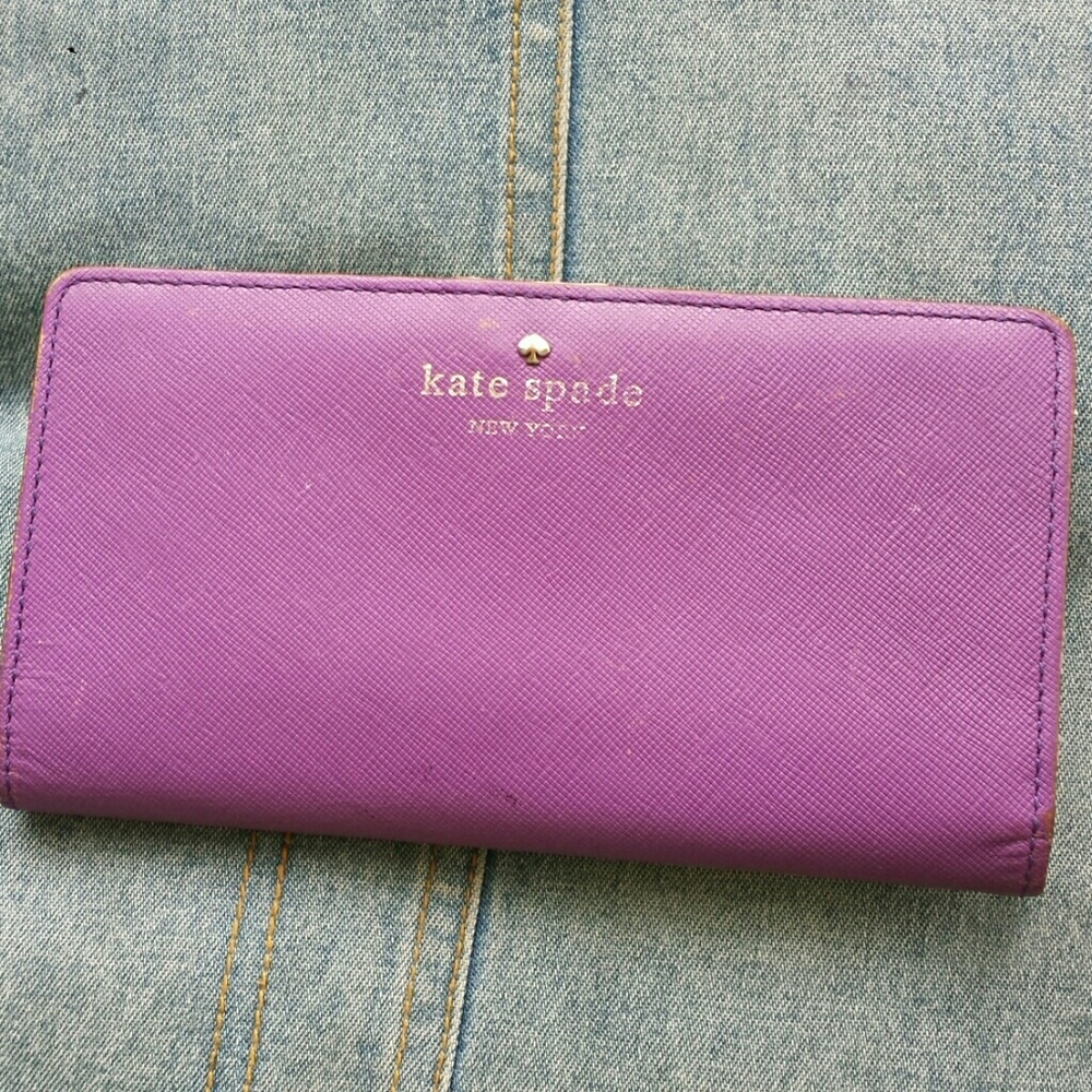 LAST CHANCE BAG‼️ KATE SPADE New York Stacey Wallet